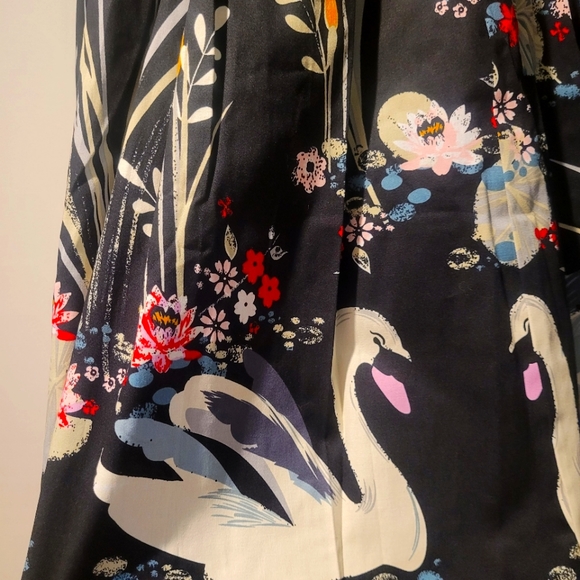 Black floral summer skirt - Picture 2 of 4